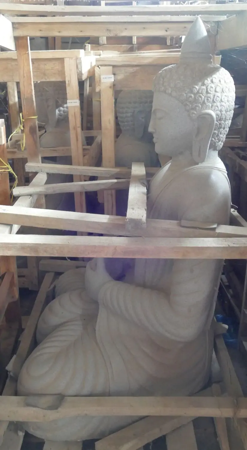  Product image 4 of the product “Seated Buddha, Thai inspired, 115cm high. Riverstone grey ”